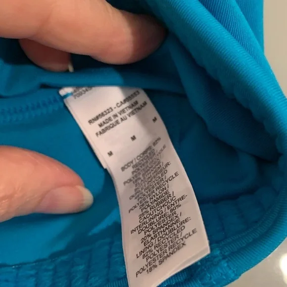 EUC Nike Women's Vibrant Blue Sports Bra size Medium - Picture 3 of 4